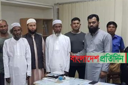 শুদ্ধ হতে দুই গাঁজাসেবিকে তাবলীগে পাঠালেন ওসি!