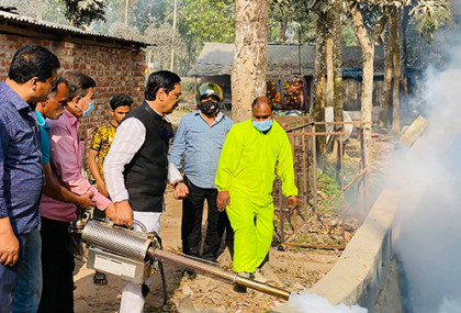 নীলফামারীতে মশক নিধন কর্মসূচি শুরু হয়েছে 