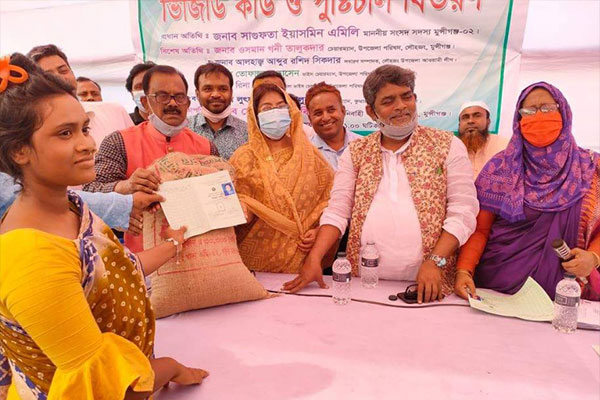 মুন্সীগঞ্জে ৪ শতাধিক পরিবারকে খাদ্য সহায়তা