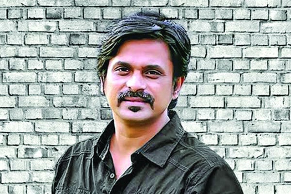 চলচ্চিত্রে অভিনয়ে পিন্টু ঘোষ