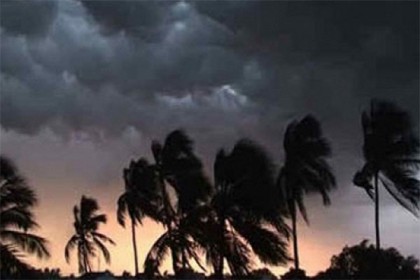 চলতি মাসেই কালবৈশাখী ঝড়ের সম্ভাবনা 

