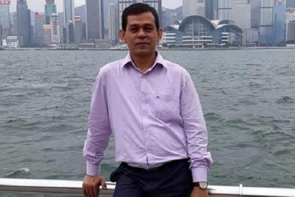 শাস্তি পেলেন জামালপুরের সেই বিতর্কিত ডিসি