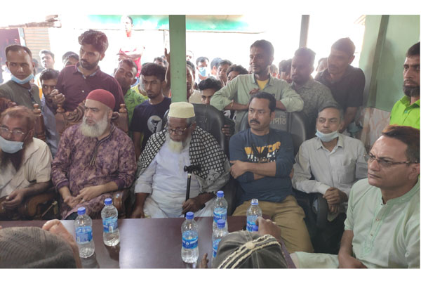 টাঙ্গাইলে শ্রমিক ইউনিয়নের নির্বাচনের দাবিতে আলোচনা সভা 