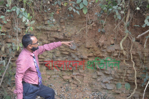 গোমতী নদীর পাড়ে ১৩০০ বছরের তিনটি পুরাকীর্তি!