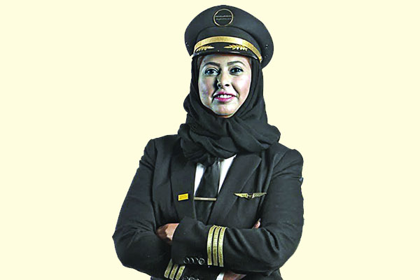 সৌদির প্রথম নারী পাইলট