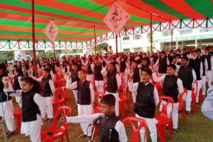 খুলনায় দেড় লাখ ক্ষুদে কণ্ঠে উচ্চারিত হলো বঙ্গবন্ধুর ভাষণ