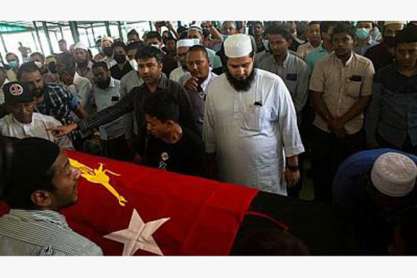 আটকের পরেই সু চি’র দলীয় নেতার মৃত্যু