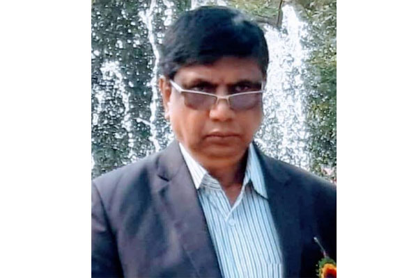 কুষ্টিয়া হাইস্কুলের প্রধান শিক্ষক ও তার স্ত্রীর বিরুদ্ধে দুদকের মামলা