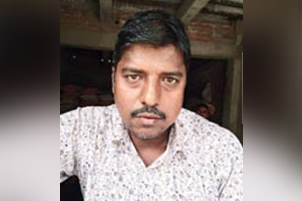 ‘জনপ্রিয়তা ও সন্ত্রাসবিরোধী মনোভাবের কারণে’ ইউপি সদস্য খুন