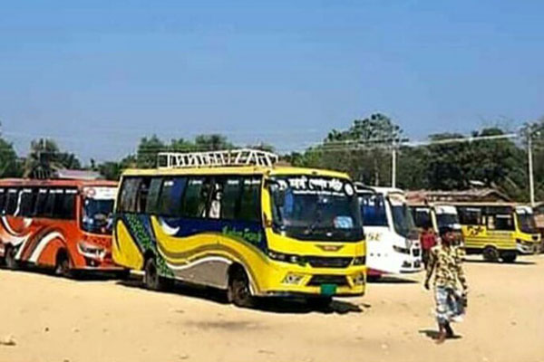 ৬৮৬ রোহিঙ্গাকে অন্য ক্যাম্পে স্থানান্তর 

