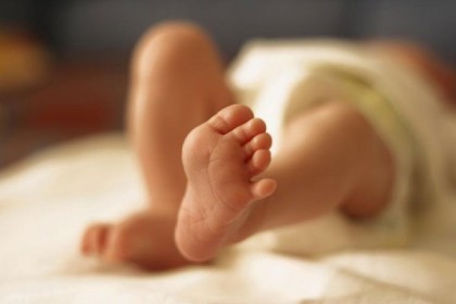 বাড়ি পাশে ডোবা থেকে শিশুর লাশ উদ্ধার 