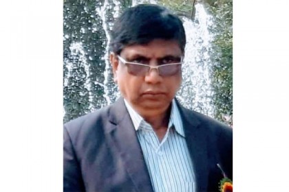 কুষ্টিয়া হাইস্কুলের প্রধান শিক্ষক ও তার স্ত্রীর বিরুদ্ধে দুদকের মামলা