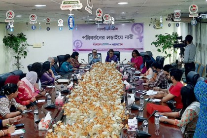 ‘অর্জন ধরে রাখতে নারীর লড়াইটা চালিয়ে যাওয়া জরুরি’