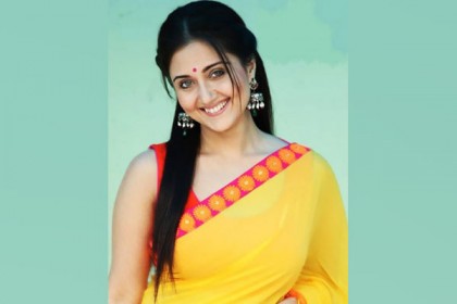 এতটাই গায়ে পড়া যে শুয়ে শুয়েই সমস্ত কাজ করে যাচ্ছি : স্বস্তিকা