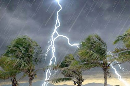 দেশের ৪ অঞ্চলে বজ্রসহ বৃষ্টির আভাস