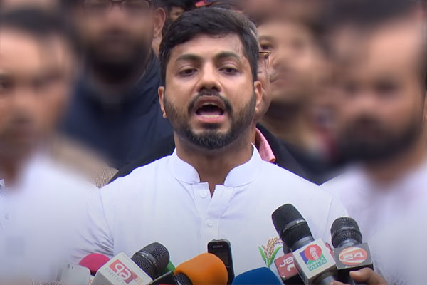 প্রথম বুলেটটা নেয়ার জন্য আমি বুক পেতে দিবো : ইশরাক