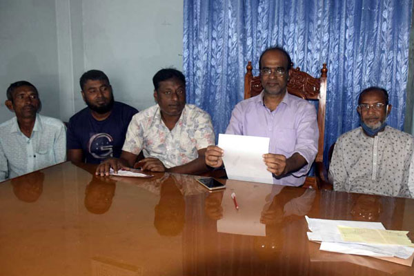 ধুনটে আওয়ামী লীগের বিদ্রোহী প্রার্থীকে মনোনয়ন
দিতে জোর করে স্বাক্ষর আদায়!