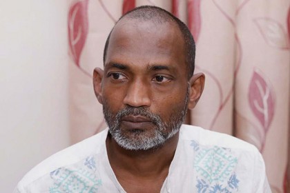 কার্টুনিস্ট কিশোরের কানের অপারেশন হতে পারে কাল