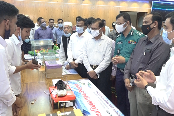 বরিশালে বিজ্ঞান ও প্রযুক্তি মেলা 