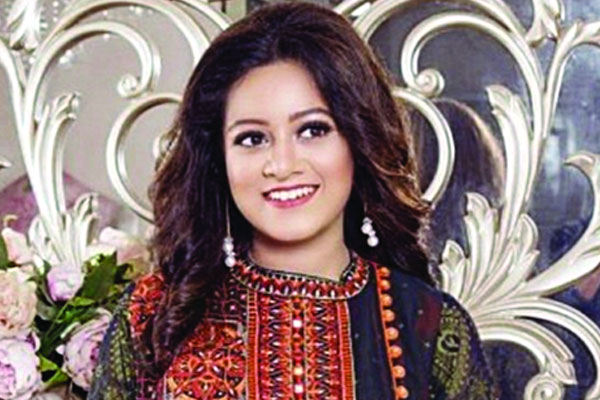 বিপাকে দীঘি...