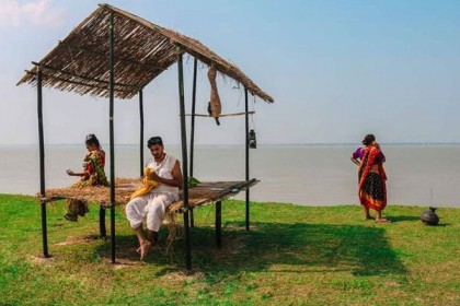 'পদ্মাপুরাণ'-এর নতুন গান 'নোনা'