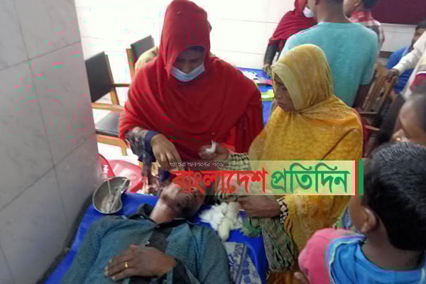 গাংনীতে গম কাটাকে কেন্দ্র করে সংঘর্ষে নারীসহ আহত ১০ 