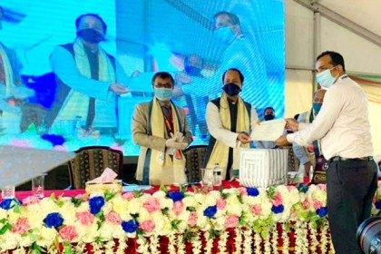 বরিশাল বিশ্ববিদ্যালয় গবেষণা টিমের বেস্ট পোস্টার অ্যাওয়ার্ড অর্জন

