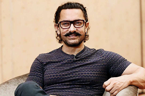 তিনবার প্রেমে ব্যর্থ হন আমির খান!