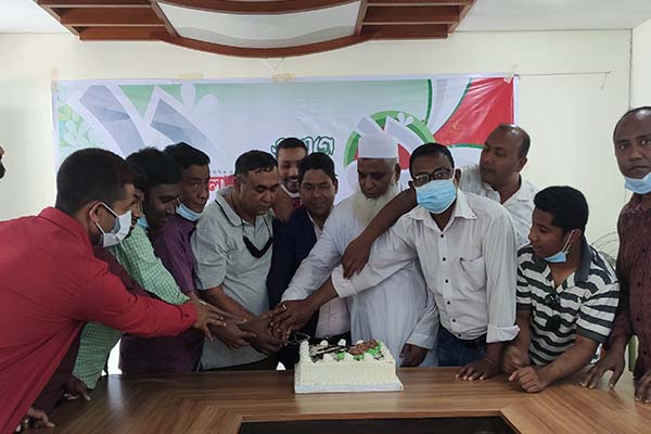 ঠাকুরগাঁওয়ে বাংলাদেশ প্রতিদিনের প্রতিষ্ঠাবার্ষিকী উদযাপন