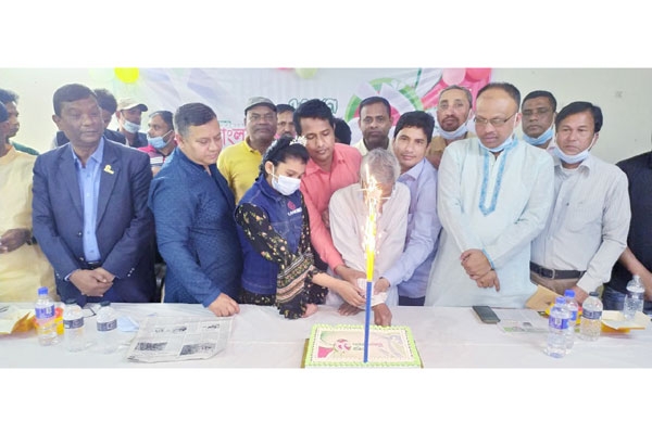 লালমনিরহাটে বাংলাদেশ 
প্রতিদিনের প্রতিষ্ঠাবার্ষিকী উদযাপিত