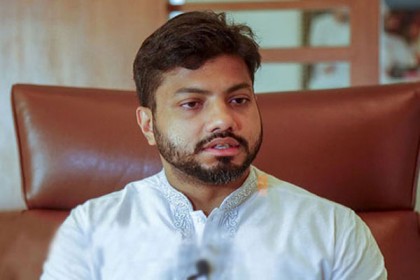 অসুস্থ ইশরাক হোসেন