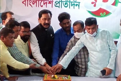 নীলফামারীতে বাংলাদেশ প্রতিদিনের প্রতিষ্ঠাবার্ষিকী উদযাপিত