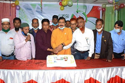 দিনাজপুরে বাংলাদেশ প্রতিদিনের প্রতিষ্ঠাবার্ষিকী উদযাপন