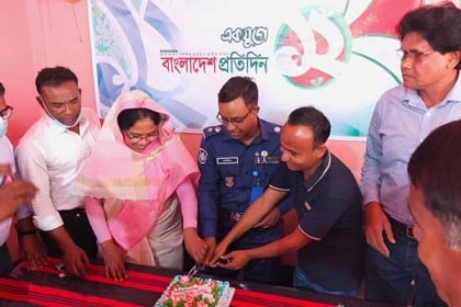 নড়াইলে বাংলাদেশ প্রতিদিনের প্রতিষ্ঠাবার্ষিকী উদযাপন