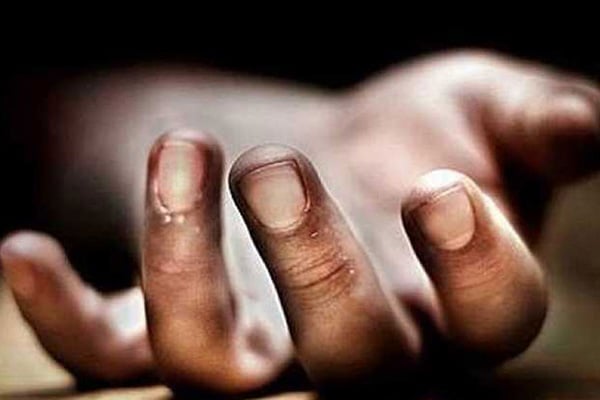 বীরগঞ্জে ক্ষেতে আলু কুড়াতে গিয়ে প্রাণ গেল শিশুর