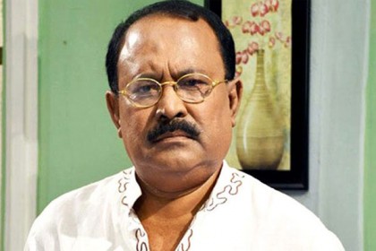 করোনায় কাজী হায়াতের শারীরিক অবস্থার অবনতি, হাসপাতালে ভর্তি