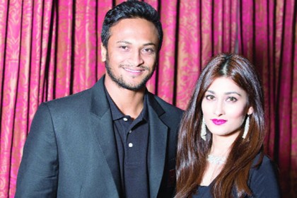 আমাদের জন্য সবাই দোয়া করবেন: সাকিব

