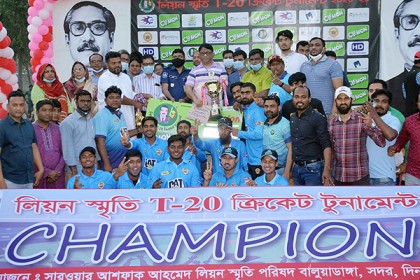 'খেলাধুলার মাধ্যমে যুব সমাজকে আলোকিত পথ দেখাতে চাই'