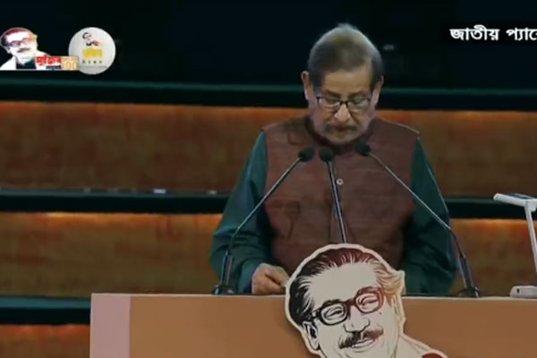 জাতীয় প্যারেড গ্রাউন্ডে মুজিববর্ষ ও স্বাধীনতার সুবর্ণজয়ন্তীর অনুষ্ঠান শুরু