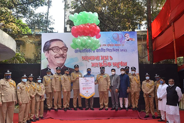 চট্টগ্রামে বিনম্র শ্রদ্ধায় বঙ্গবন্ধুকে স্মরণ