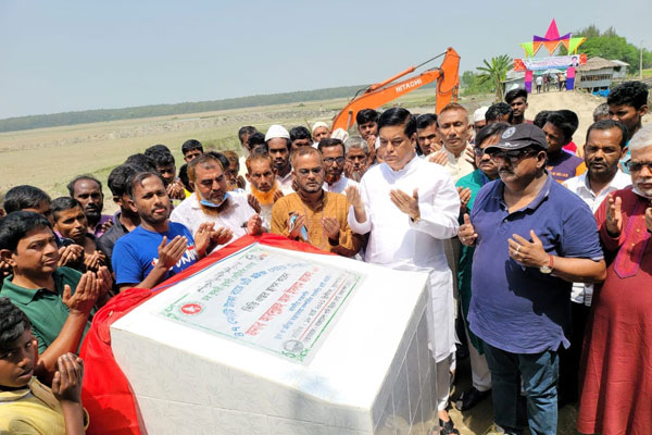 করোনাকালেও উন্নয়ন ও অর্থনীতি সচল রেখেছে সরকার: জ্যাকব
