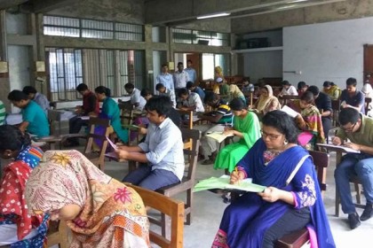 কাল বিসিএস দেবেন পৌনে ৫ লাখ প্রার্থী, মানতে হবে ১১ নির্দেশনা

