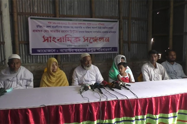 ছাত্রলীগ নেতার কবজি কর্তণের ঘটনায় বিচার চাইলেন মা-বাবা