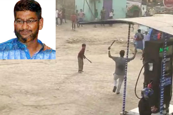 অস্ত্র নিয়ে কাউন্সিলরের নাচানাচি-ধস্তাধস্তির ভিডিও ভাইরাল

