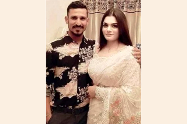 এতটা গাধা নই যে ডিভোর্স না দিয়েই বিয়ে করব: নাসির