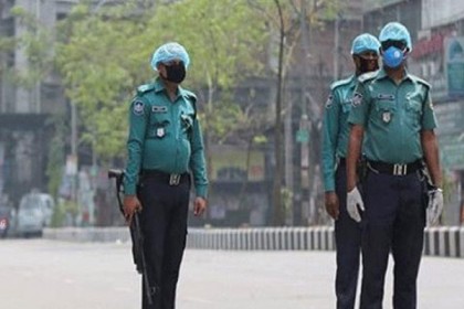 করোনা সচেতনতা সৃষ্টিতে পুলিশের বিশেষ কর্মসূচি শুরু 