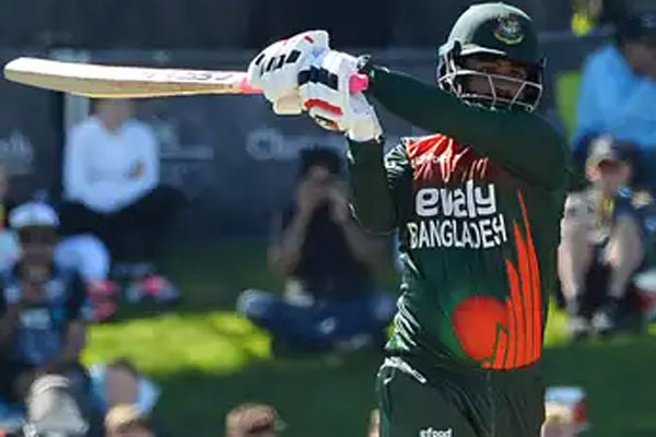 তামিমের হাফসেঞ্চুরি