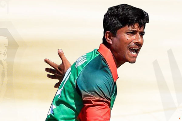 মেহেদীর ঘূর্ণিতে বিপাকে নিউজিল্যান্ড