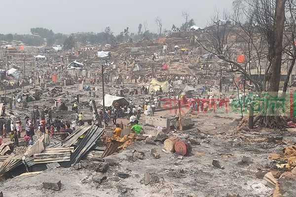 রোহিঙ্গা ক্যাম্পে আগুনের ঘটনায় নিহত ৭, তদন্ত কমিটি গঠন