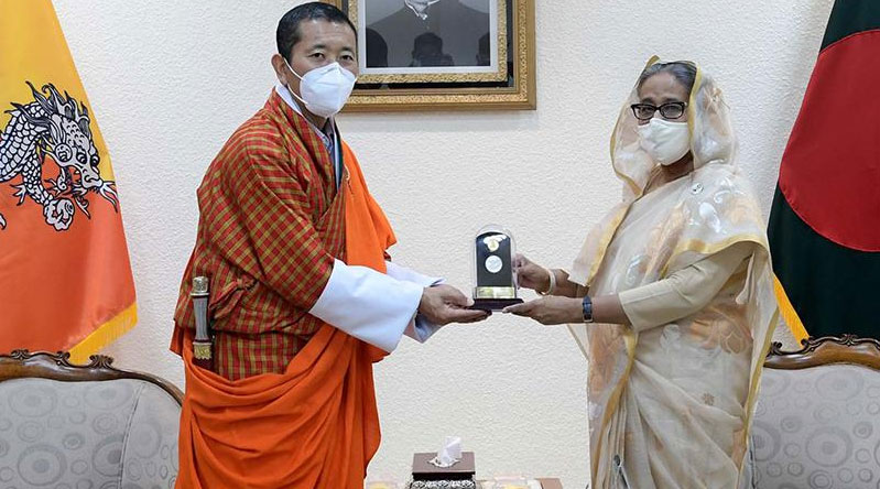 শেখ হাসিনা আমার মায়ের মতো: ডা. লোটে শেরিং

